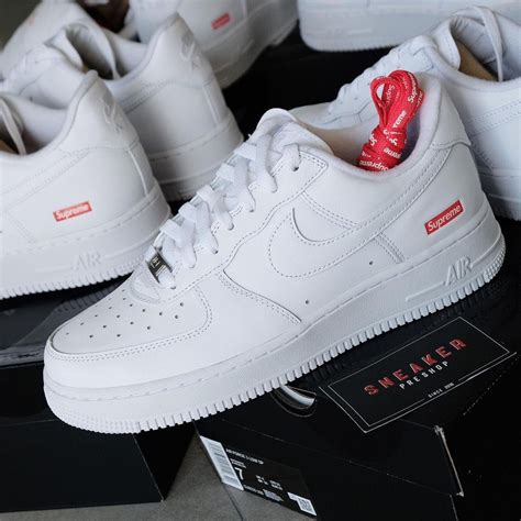 nike air force supreme kopen|supreme air force 1 logo.